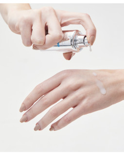 Aufbauendes Ampullenserum mit Exosomen APOTHE | Exosome Squal-Tox 3% Ampoule - 30 ml