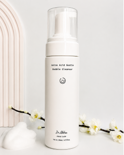 AMINOSÄURE-BASIERENDES SANFTES REINIGUNGSMITTEL DR. ALTHEA | AMINO ACID GENTLE BUBBLE CLEANSER